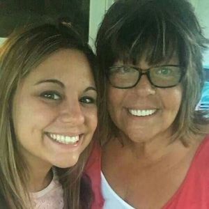 Meet your Posher, Christy